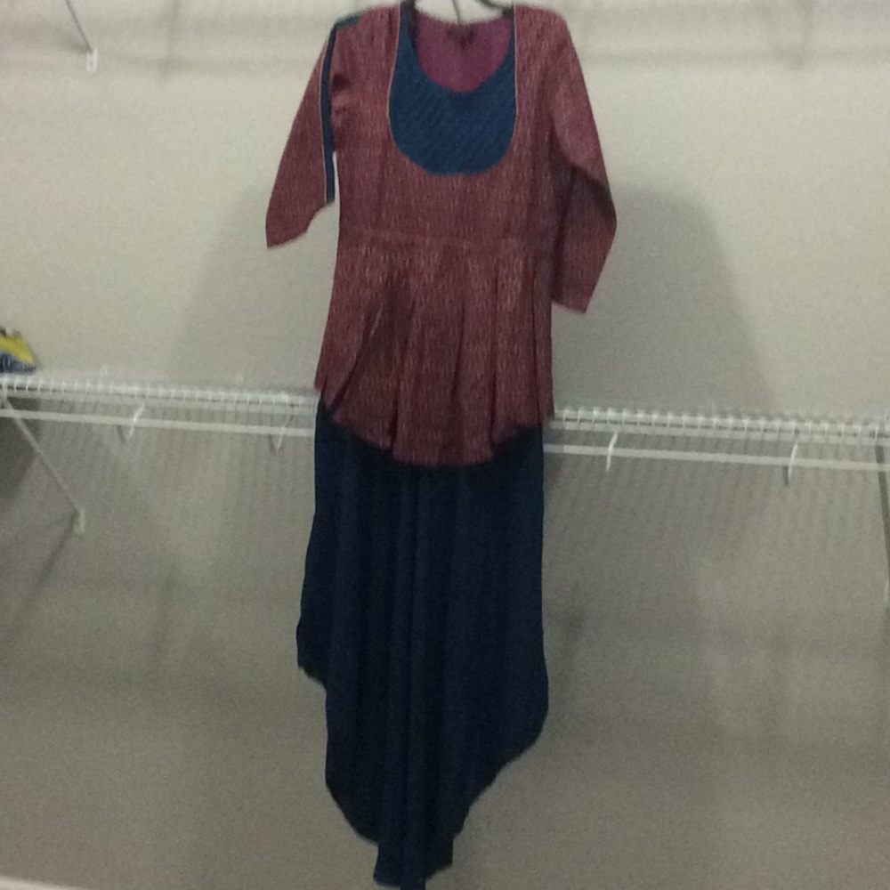 Designer kurti - Picture 2 of 4